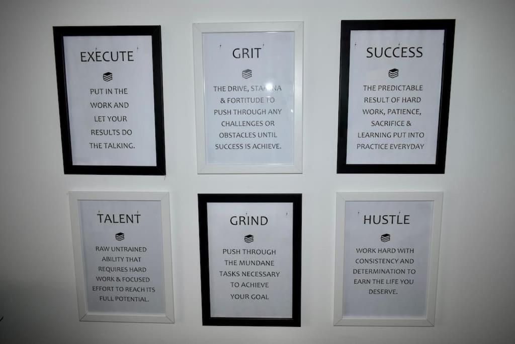 Tottenham Hotspurs Stays At The Gascoigne Suite London Exteriör bild